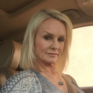 Meet your Posher, Edie